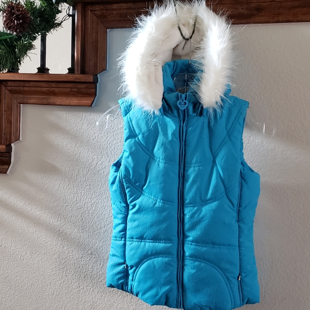 Children's Place  puffer faux fur glitter vest